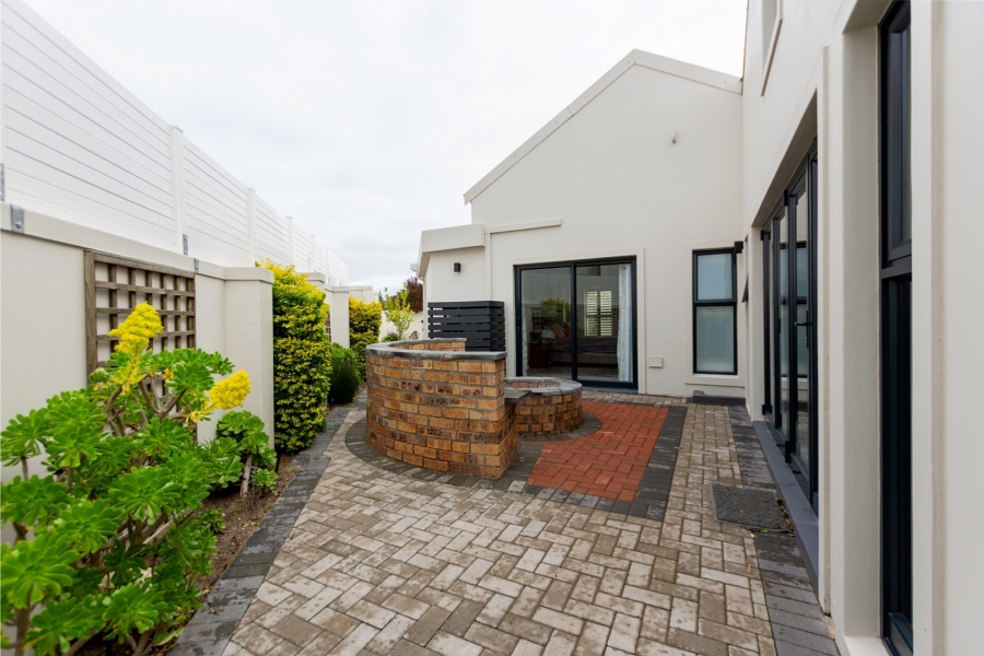 3 Bedroom Property for Sale in Port Owen Western Cape